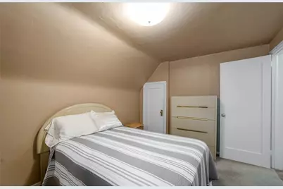 1422 Simona Dr, Pittsburgh, PA 15201 - Photo 19