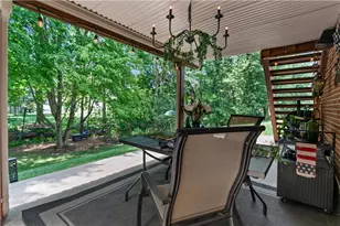 332 Warrick Dr, Seven Fields Boro, PA 16046 - Photo 37
