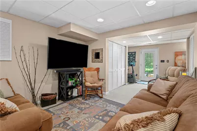 332 Warrick Drive, Seven Fields Boro, PA 16046 - Photo 29