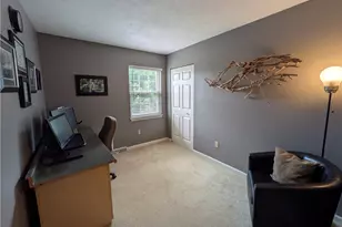 332 Warrick Dr, Seven Fields Boro, PA 16046 - Photo 29