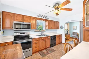 166 Braddock Rd Ave, Mt Pleasant Boro, PA 15666 - Photo 25