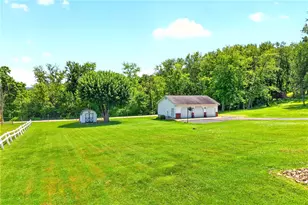 166 Braddock Rd Ave, Mt Pleasant Boro, PA 15666 - Photo 11