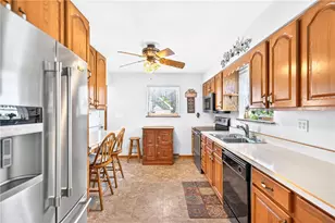 166 Braddock Rd Ave, Mt Pleasant Boro, PA 15666 - Photo 23