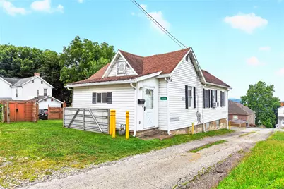 338 E Crawford Ave, Connellsville, PA 15425 - Photo 1