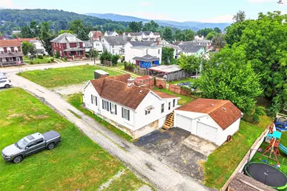 338 E Crawford Ave, Connellsville, PA 15425 - Photo 7