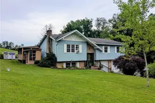 689 Route 217 Hwy N, Burrel-Blacklick, PA 15748 - Photo 1