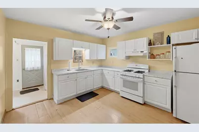 113 Fayette Ave, Oakdale, PA 15071 - Photo 21