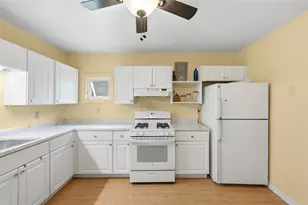 113 Fayette Ave, Oakdale, PA 15071 - Photo 23