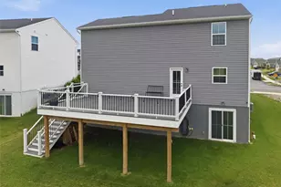 333 Arden Dr, Lancaster Township, PA 16037 - Photo 23