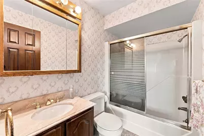380 Helen Ave, Monessen, PA 15062 - Photo 13