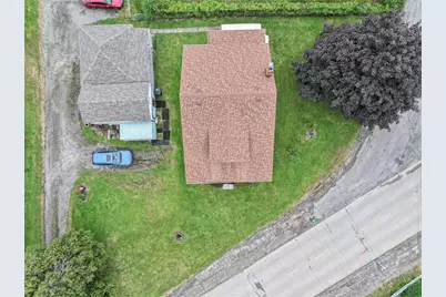 412 Old Zelienople Rd, Ellwood City, PA 16117 - Photo 23