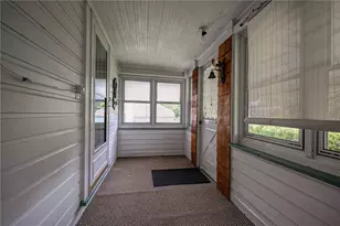 412 Old Zelienople Rd, Ellwood City, PA 16117 - Photo 3