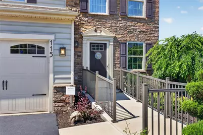 115 Marias Way, South Park, PA 15129 - Photo 3