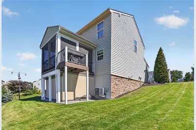 115 Marias Way, South Park, PA 15129 - Photo 35