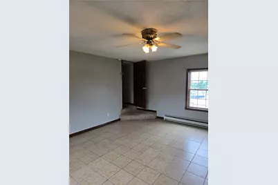 196 W Madison St #4, Rochester, PA 15074 - Photo 7