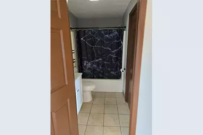 196 W Madison St #4, Rochester, PA 15074 - Photo 9