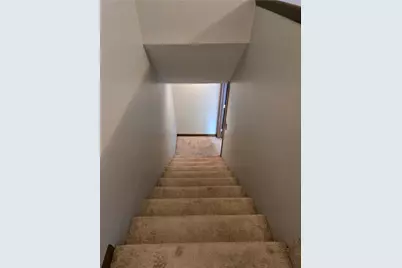 196 W Madison St #4, Rochester, PA 15074 - Photo 11