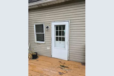 196 W Madison St #4, Rochester, PA 15074 - Photo 3