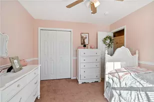 16 S Cowan Rd, Collier Township, PA 15106 - Photo 21