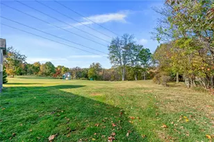 16 S Cowan Rd, Collier Township, PA 15106 - Photo 35