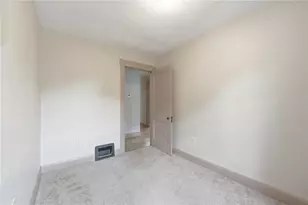 632 Wampum Ave, Ellwood City, PA 16117 - Photo 19