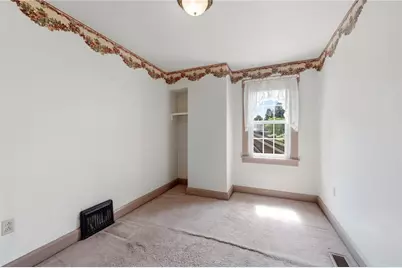 632 Wampum Ave, Ellwood City, PA 16117 - Photo 23