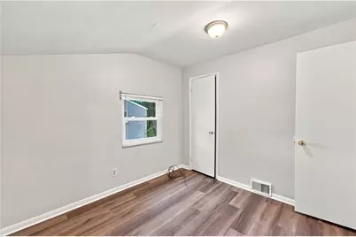 9218 Florida Ave, Pittsburgh, PA 15235 - Photo 17