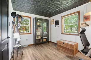 32 Flagstaff Dr, Pittsburgh, PA 15237 - Photo 5