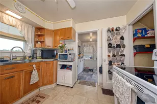 425 California Ave, Monroeville, PA 15146 - Photo 9