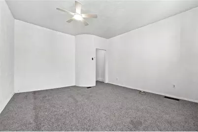 2037 Lautner St, Pittsburgh, PA 15212 - Photo 11