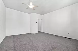 2037 Lautner St, Pittsburgh, PA 15212 - Photo 11