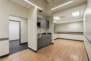 1712 E Carson St, Pittsburgh, PA 15203 - Photo 13