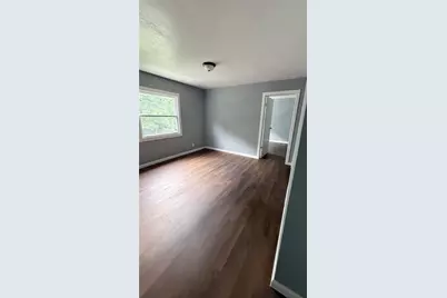 1021 California Dr, Coal Center Boro, PA 15423 - Photo 7