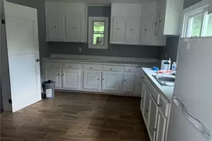 1021 California Dr, Coal Center Boro, PA 15423 - Photo 5
