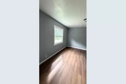 1021 California Dr, Coal Center Boro, PA 15423 - Photo 13
