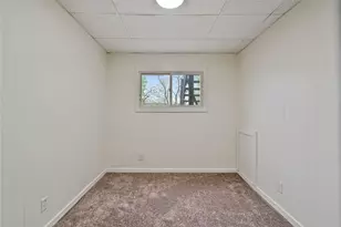 641 Sixth St, Pitcairn, PA 15140 - Photo 21
