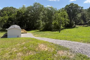 200 Petrolia Rd, Fairview Township, PA 16050 - Photo 49