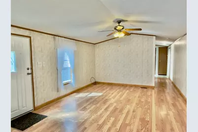 200 Petrolia Rd, Fairview Township, PA 16050 - Photo 13