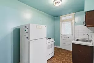 2337 Los Angeles Ave, Beechview, PA 15216 - Photo 11