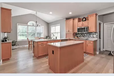 2004 Maxwell Ln, Adams Township, PA 16046 - Photo 13