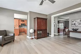 2004 Maxwell Ln, Adams Township, PA 16046 - Photo 9