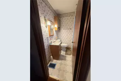1224 4th Ave, Beaver Falls, PA 15010 - Photo 21