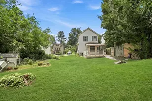 115 E Woodford Ave, Pittsburgh, PA 15210 - Photo 31