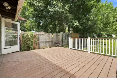 115 E Woodford Avenue, Pittsburgh, PA 15210 - Photo 33