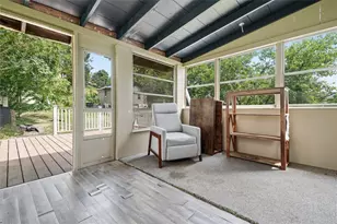 115 E Woodford Ave, Pittsburgh, PA 15210 - Photo 23