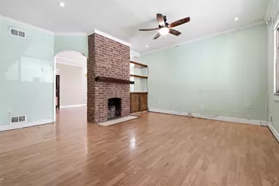 115 E Woodford Avenue, Pittsburgh, PA 15210 - Photo 5