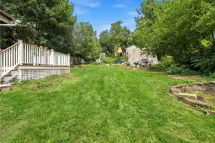 115 E Woodford Ave, Pittsburgh, PA 15210 - Photo 35
