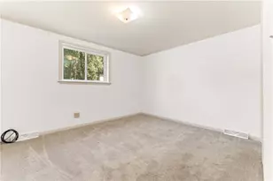 134 Main St, Markleysburg, PA 15459 - Photo 17