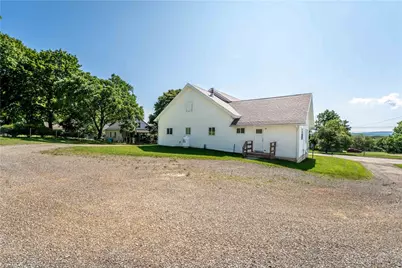 134 Main St, Markleysburg, PA 15459 - Photo 3