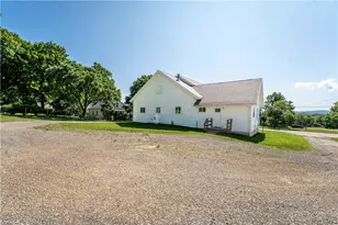 134 Main St, Markleysburg, PA 15459 - Photo 3